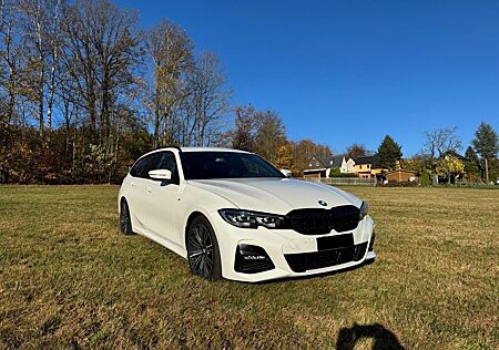 BMW 330i Touring M Sport im tadellosen Zustand