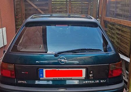 Opel Astra 1.6 16V Dream - Automatik - 100PS