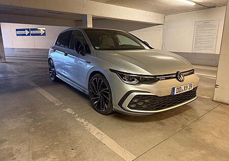 VW Golf Volkswagen 2.0 TDI SCR DSG GTD GTD