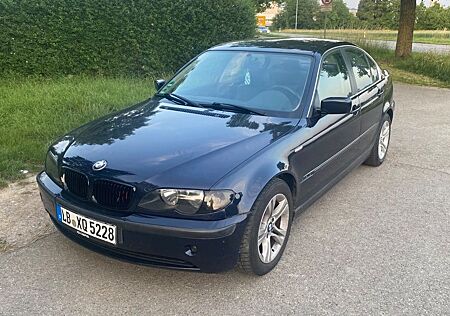 BMW 320i E46