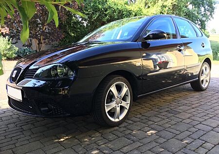 Seat Ibiza 100PS Top Austattung, Top Zustand, TÜV neu