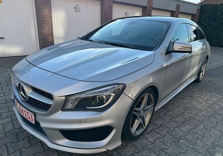 Mercedes-Benz CLA 200 Shooting Brake CLA 200 4Matic AMG Sport-Leder-Navi-Xenon-Pano