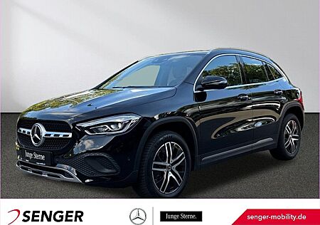 Mercedes-Benz GLA 250 e Progressive Distronic Rückfahrkamera