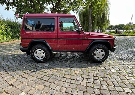 Mercedes-Benz G 300 GD