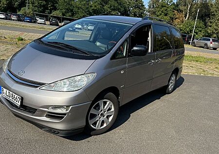 Toyota Previa 2.4 VVT-i Automatik 7-Sitzer - Executive