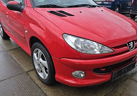 Peugeot 206 Automatik TÜV neu bis 12.27 Allwetterreifen