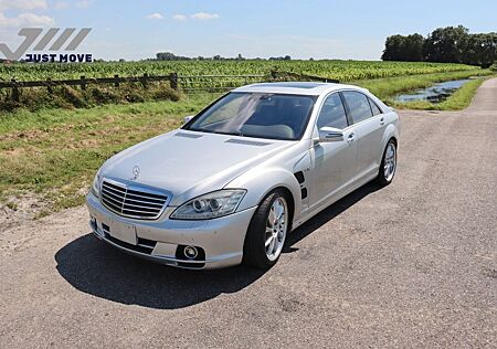 Mercedes-Benz S 600