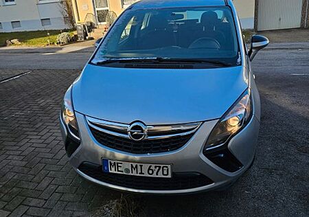 Opel Zafira Tourer C 1.6 CDTI 120 PS Diesel