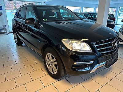 Mercedes-Benz ML 250 ML.CDI BlueTec.4 MATIC.AHK.PANO.