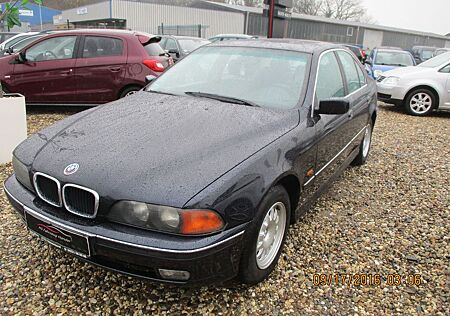 BMW 528iA