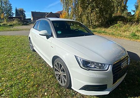 Audi A1 gebraucht kaufen Audi A1 1.0 TFSI ultra S tronic sport sport