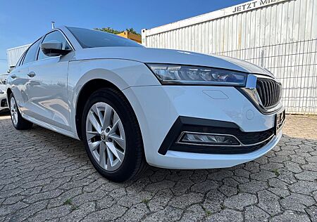 Skoda Octavia Combi Style/HeadUpDisplay