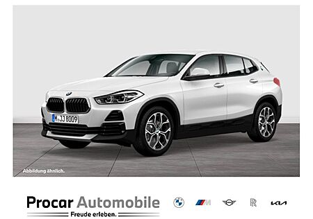 BMW X2 sDrive18i LED+AHK+SHZ+PDC+NAVI+18" LMR