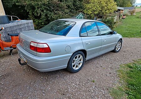 Opel Omega