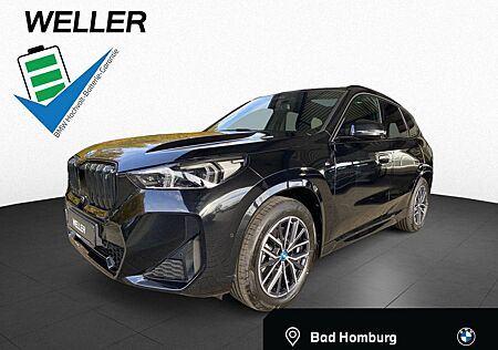 BMW iX1 gebraucht kaufen BMW iX1 xDrive30 M Sport Pano,HUD,360°,eSitze,LCPro