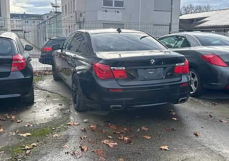 BMW 750Li xDrive Edition Exclusive NAVI LEDER KLIMA