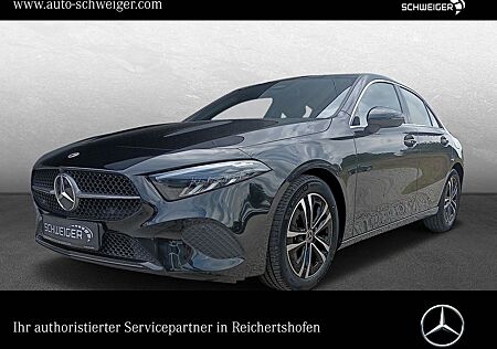 Mercedes-Benz A 180 Progressive Line Advanced Plus NAVI