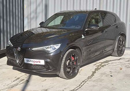 Alfa Romeo Stelvio 2.9 Bi-T. V6 375kW Quadrifoglio AT8-Q4