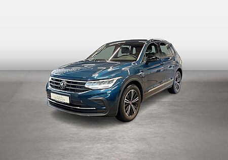 VW Tiguan Volkswagen 2.0 TDI DSG Life Active Matrix 360 ACC