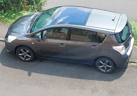 Toyota Verso 1.8l Valvematic Executive Executive