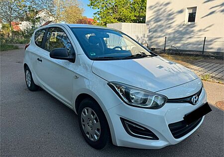 Hyundai i20 FIFA World Cup Edition