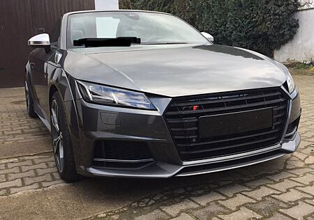 Audi TTS 8S Roadster Cabrio quattro 310PS Sline Clean