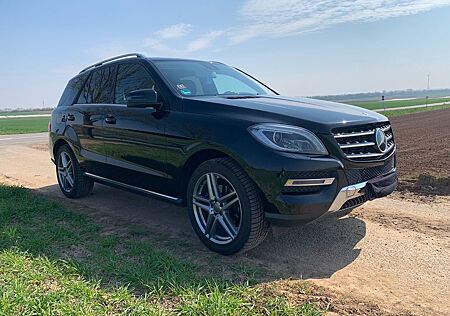 Mercedes-Benz ML 350 BlueTEC 4MATIC -