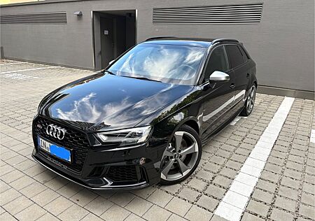 Audi RS3 2.5 TFSI quattro Sportback - B&O 280 Vmax