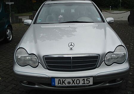 Mercedes-Benz C 220 CDI ELEGANCE