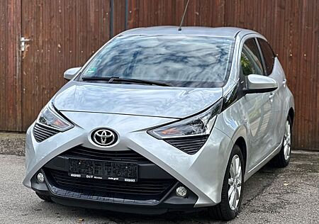 Toyota Aygo (X) Aygo -play Team D/1.Hand/R-Kamera
