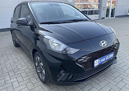 Hyundai i10 1.2 Navi*Sitzhzg*Kamera*Tempomat*Bluetooth*