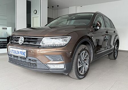 VW Tiguan Volkswagen KLIMA NAVI KAMERA PDC PANO ALRAD LED AHK