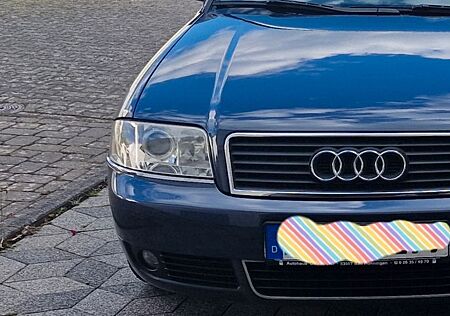 Audi A6 2.4 -