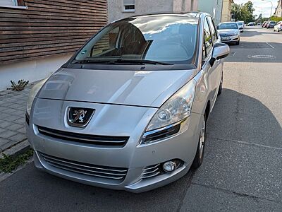 Peugeot 5008 2.0 Allure HDi FAP 150 Allure