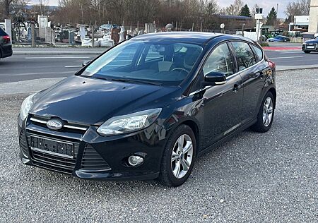 Ford Focus Lim. Champions Edition