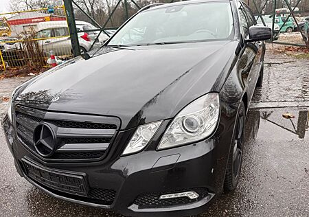 Mercedes-Benz E 200 E T-Modell CGI BlueEfficiency