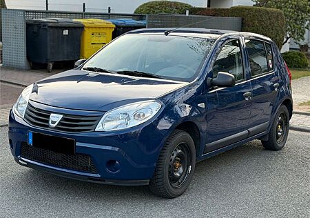 Dacia Sandero 1.2 16V Veteran Edition