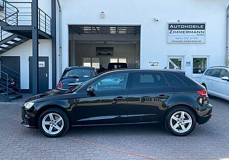 Audi A3 Sportback 2.0 TDI*S-Tronic*Xenon*8-fach*
