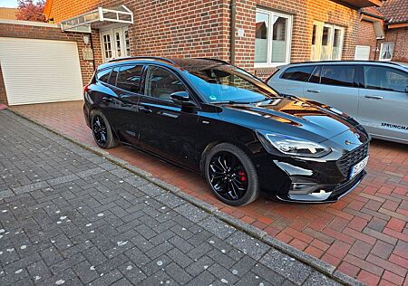 Ford Focus 1,5 EcoBoost 134kW ST-Line Turnier Aut...