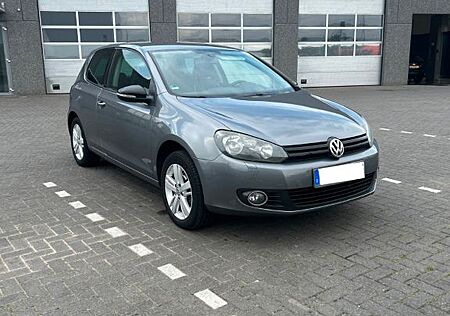 VW Golf Volkswagen 2.0 TDI MATCH 140PS / TÜV NEU