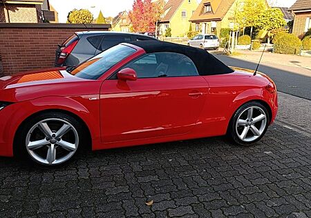 Audi TT Roadster 2.0 TFSI -