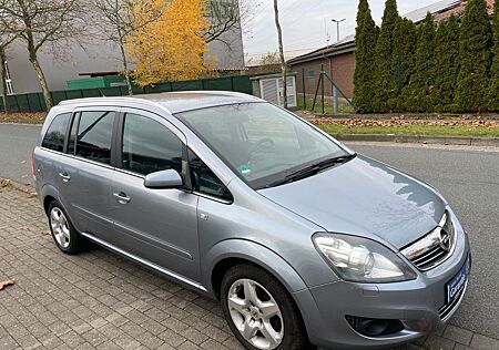 Opel Zafira 1.6 Scheckheft 2.Hand AHK TÜV 05/2026