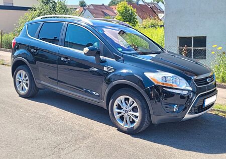 Ford Kuga 2,0 TDCi 4x4 PowerShift 163 PS