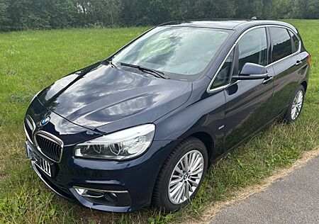 BMW 2er 220i Active Tourer Luxury Line, Lenkradheizung,