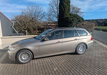 BMW 320i touring -