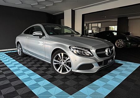Mercedes-Benz C 180 Coupe°PANORAM°KAMERA°LÜCKENL HISTORIE°LED°
