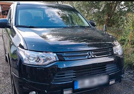 Mitsubishi Outlander 2.2 DI-D Top ClearTec 4WD Top