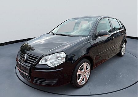 VW Polo Volkswagen IV United