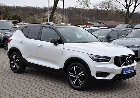 Volvo XC 40 XC40 B4 R Design AWD DKG PANO-LED-H&K-RKAM-NAVI