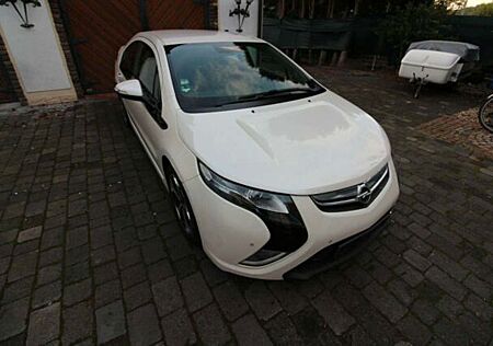 Opel Ampera - -Plug in Hybrid